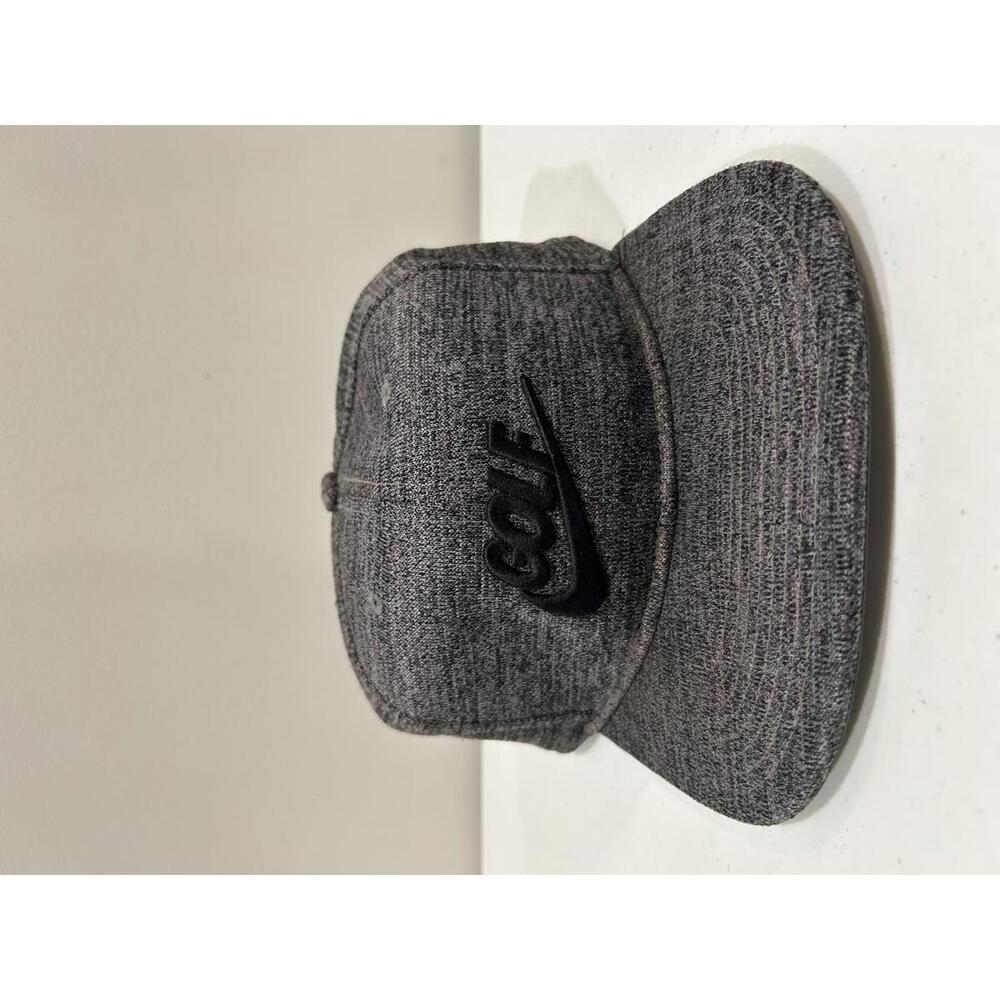 Nike Golf Snapback Hat Men’s Gray Heather Flat Brim Cap Adjustable